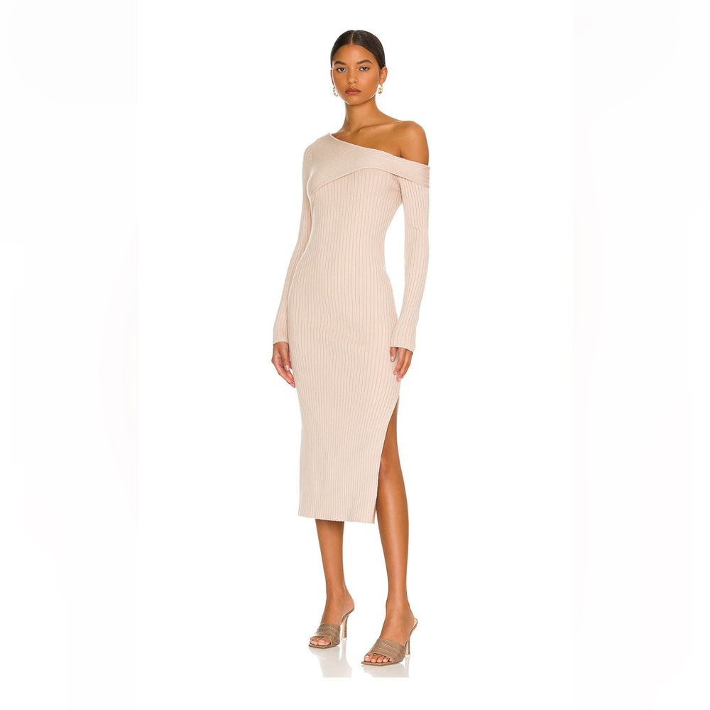REVOLVE Heartloom Antonia dress in cream size SMALL. NWT